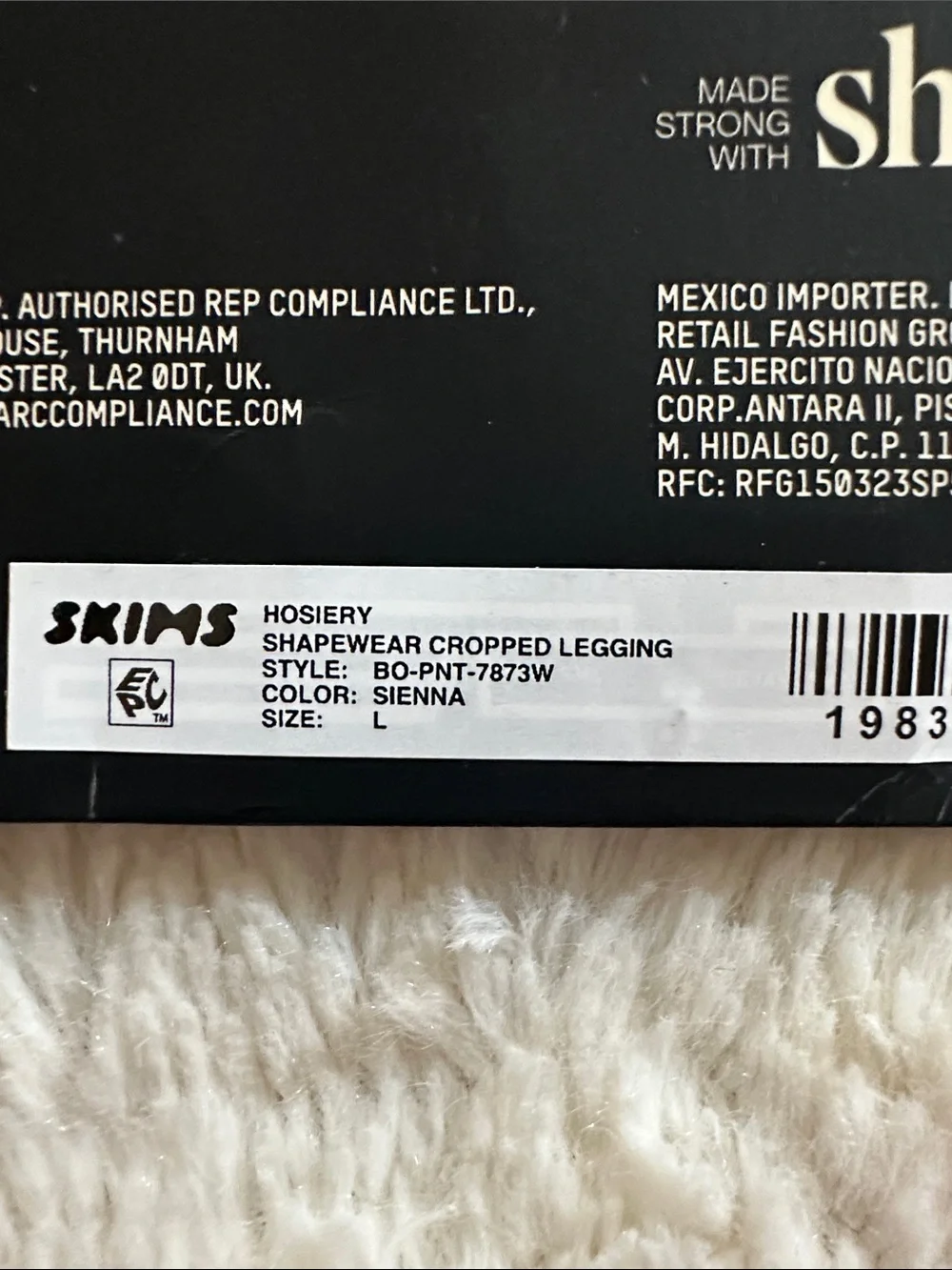 SKIMS Sheer Hosiery Shapewear Cropped Legging NEW